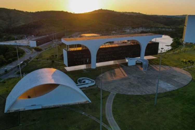 Arrecadação de impostos sobe 0,5% em Minas