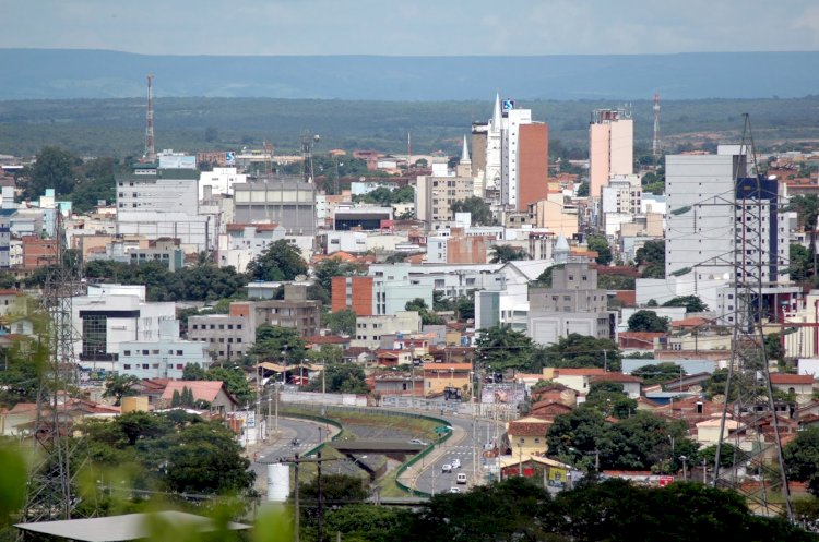 Montes Claros regulamenta Lei de licitações