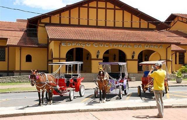 Poços terá verba federal para substituir as charretes