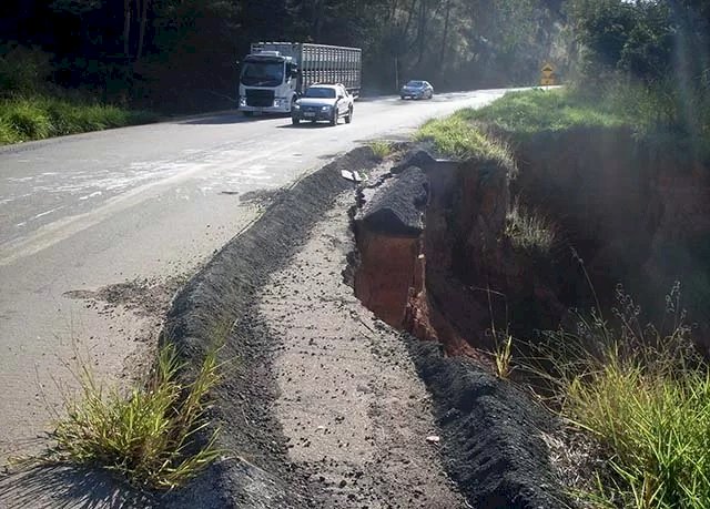 Malha rodoviária em Minas está em situação precária