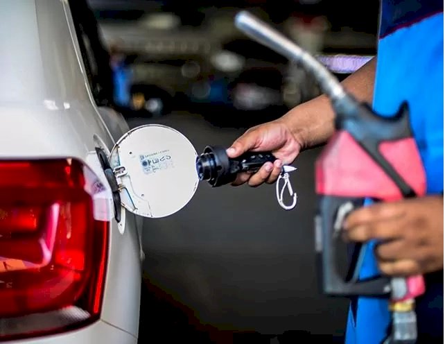 Gasolina acumula alta de 46,7% em Minas neste ano
