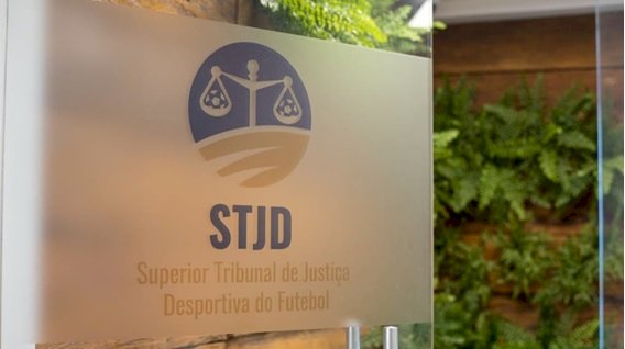Fluminense será julgado por grito homofóbico da torcida em sessão de julgamento do STJD em BH