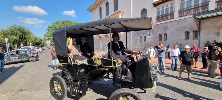 Charrete elétrica é apresentada em Poços de Caldas