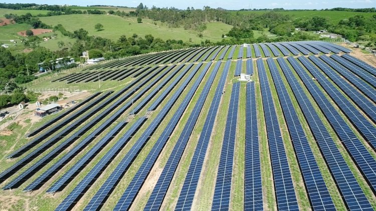 Caeté e 12 municípios terão usinas solares da Cemig SIM