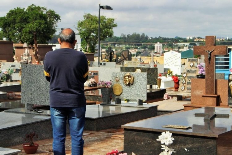 Serviços funerários 35% mais caros em Uberlândia