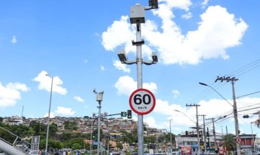 JF aplicou 456 multas de trânsito por dia