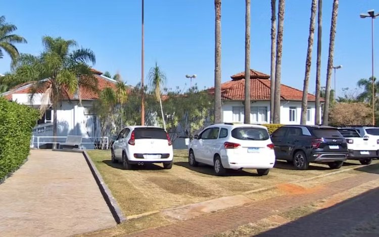 Crise faz hospital suspender internações