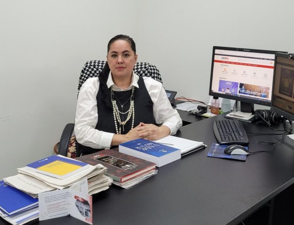 Secretária-geral da Jucemg receberá homenagem nacional