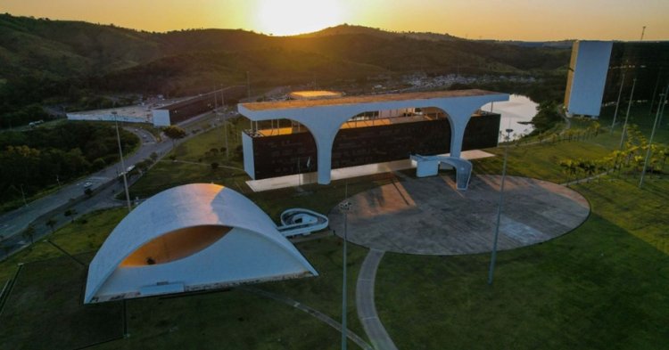 Arrecadação de impostos sobe 0,5% em Minas