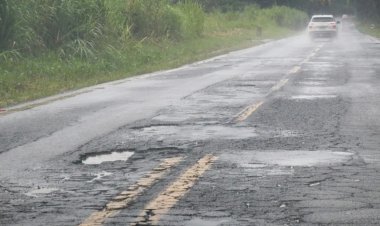 BR-267 tem 20 kms esburacados