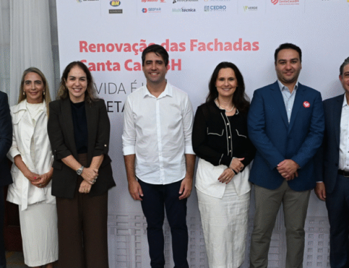 FIEMG participa de apresentação da restauração da fachada da Santa Casa BH e anuncia novos investimentos para a instituição