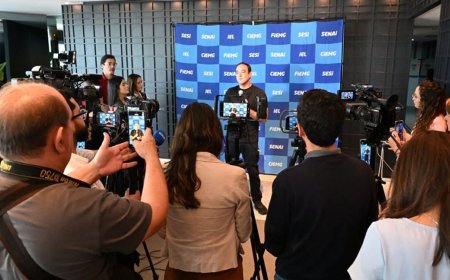 Flávio Roscoe anuncia desincompatibilização