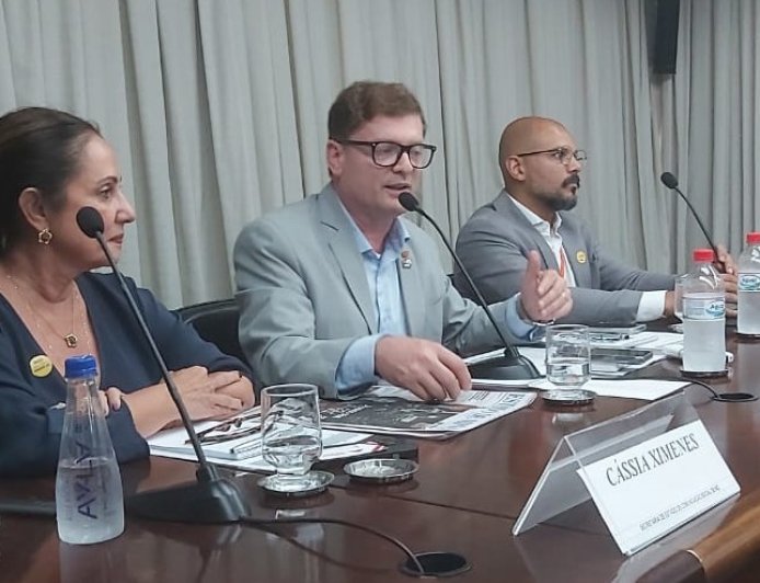 Nova secretária debate rumos da Comunicação em Minas em reunião na FIEMG