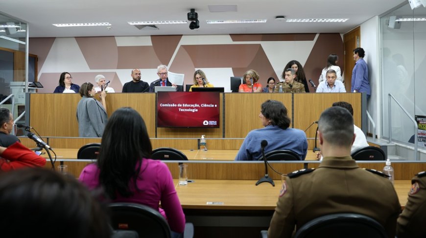 Minas tem 1 milhão de não alfabetizados