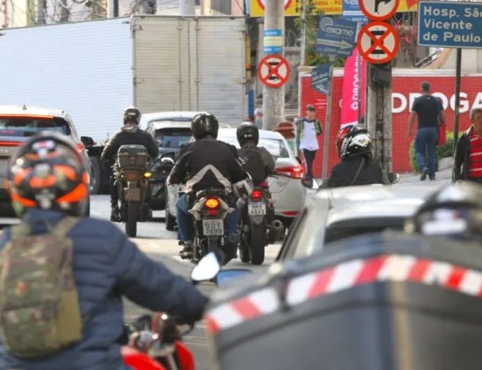 JF tem 100 acidentes com motos por mês