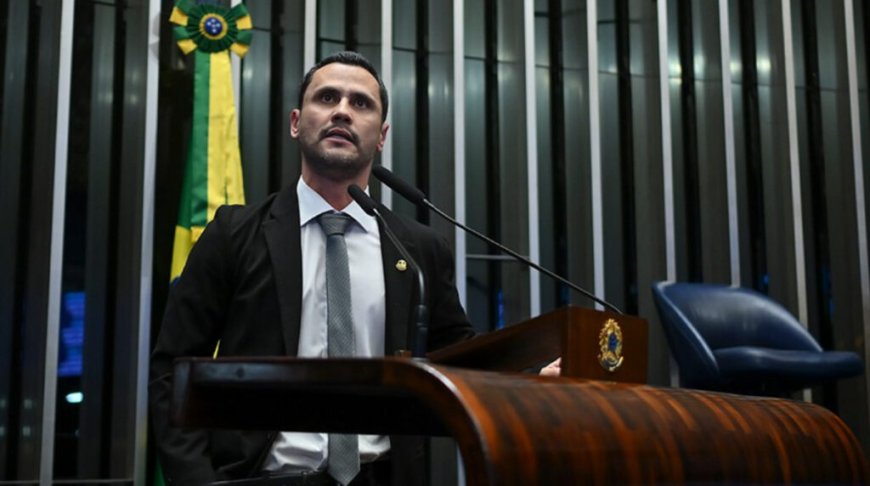 O candidato em quem o próprio partido diz não confiar