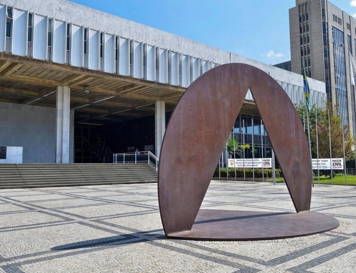 Renovação na Assembleia e Câmara será mínima