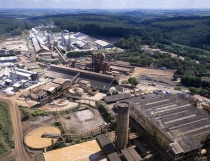 Guerra no Irã atrapalha município mineiro