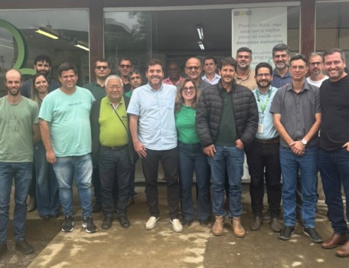 Piscicultura ornamental da Zona da Mata articula ações para fortalecer cadeia produtiva
